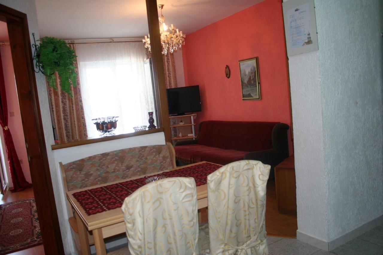 Apartmani Jankov 크르크 외부 사진
