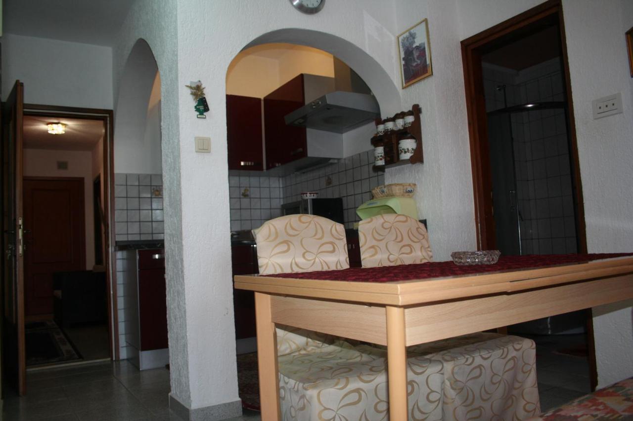 Apartmani Jankov 크르크 외부 사진
